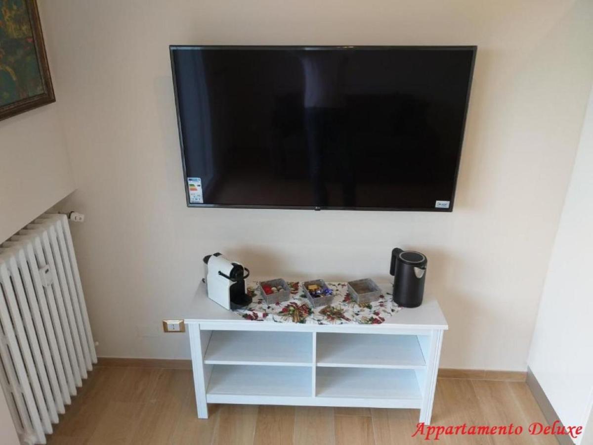 Le Rive Apartment เดเซนซาโนเดลการ์ดา ภายนอก รูปภาพ